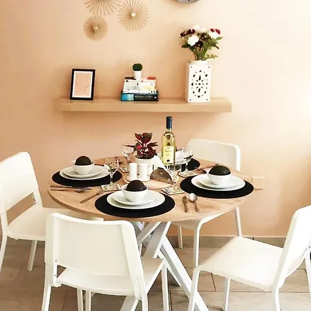 Nyaraló Seaside Maisonette 200m From Sea Paphos