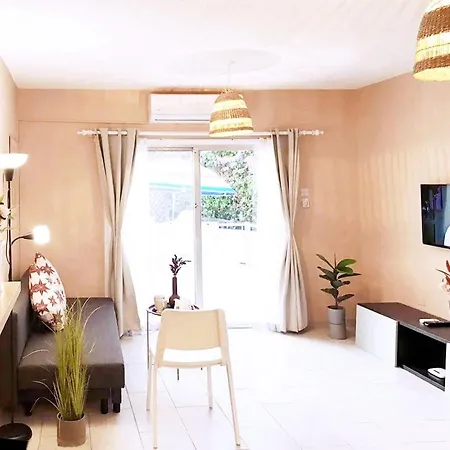 Casa vacanze Seaside Maisonette 200m From Sea *