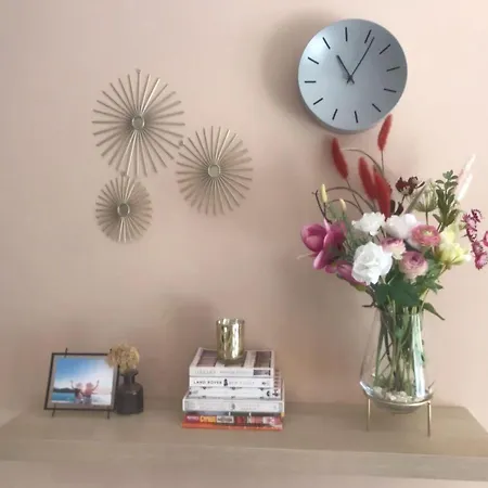 Casa vacanze Seaside Maisonette 200m From Sea